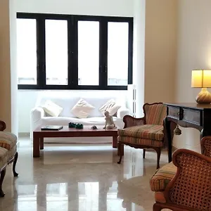 https://piccinni-house.barihotels.org